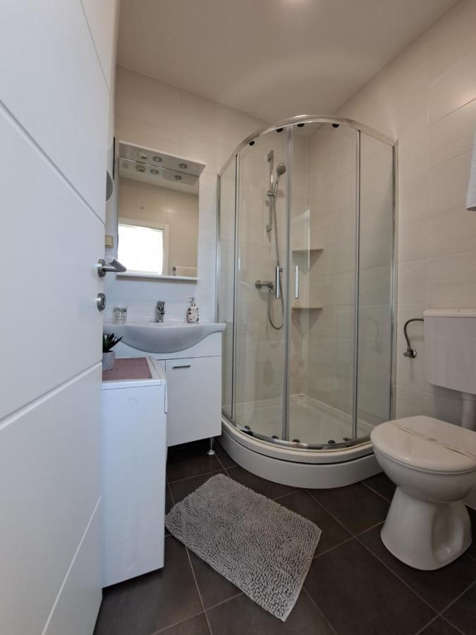 Apartments Sisevic - Comfort Apartments With Balconies And Sea View Slano Exterior foto